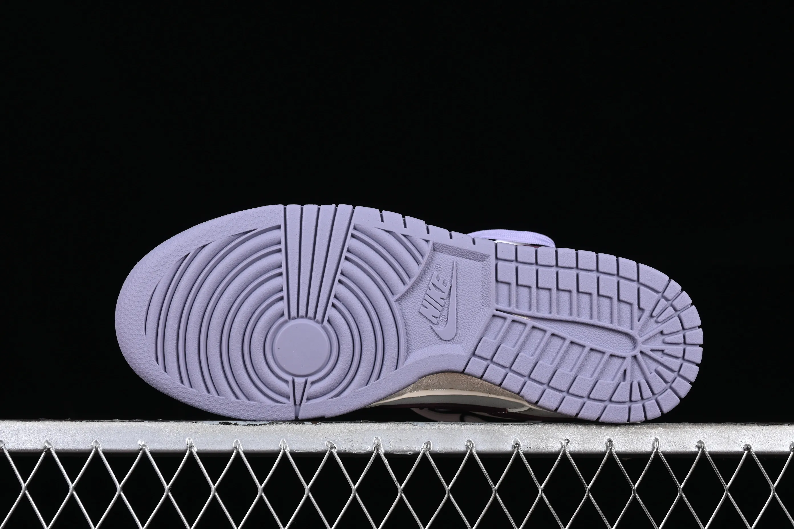 All categories Nk SB Dunk Series Nk SB Dunk Low Low-top sneakers CS version Nk Dunk Low Bubble Jellyfish Simple and refreshing Raspberry White SB strap low-top casual sneakers DD1503-500